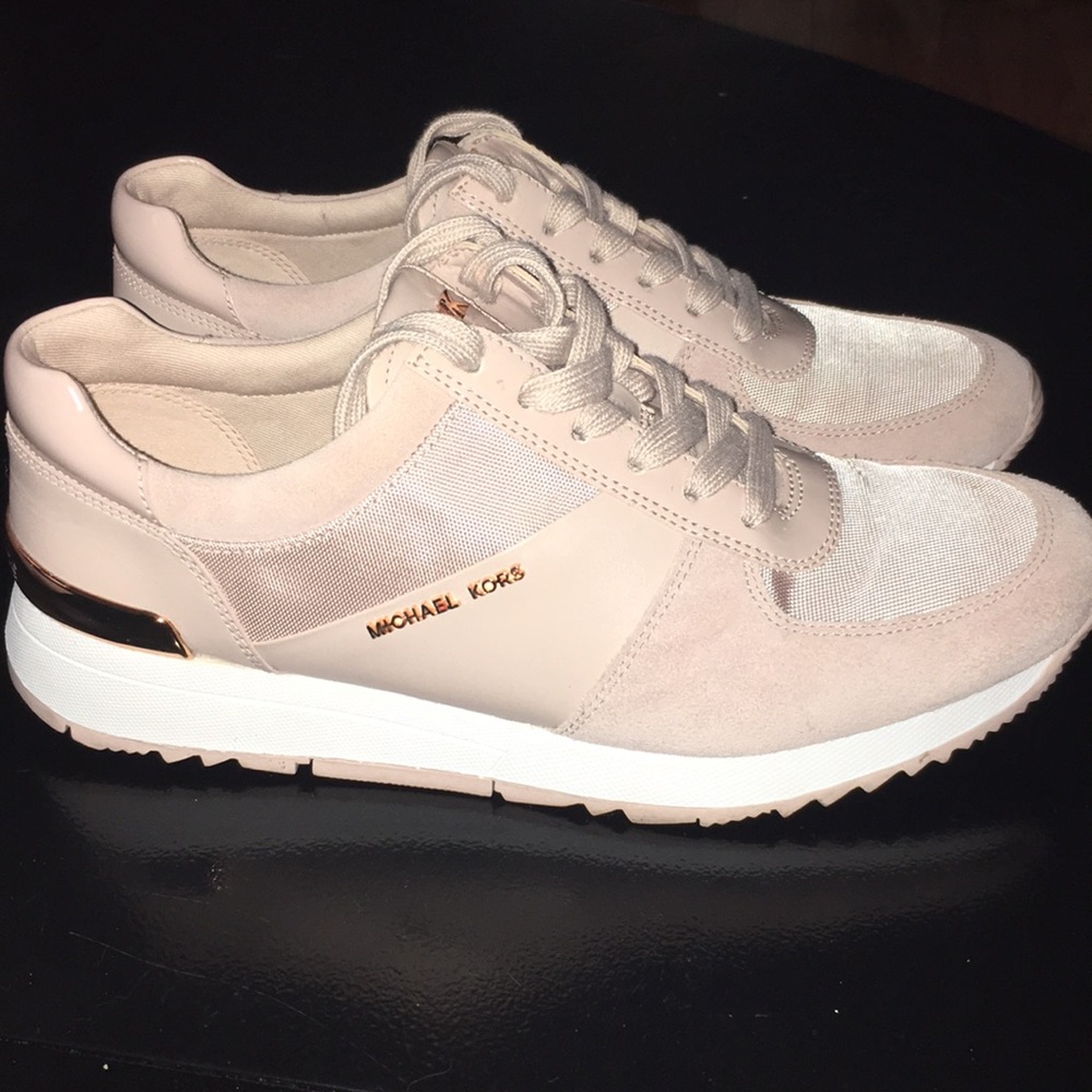 Pink/rose gold Michael Kors sneakers!